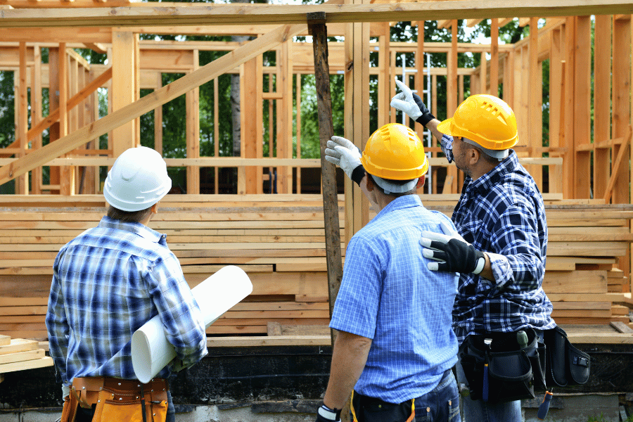 FORTIFIED™ Homes vs. Standard Construction: What Gulf Coast Homeowners Need to Know This Hurricane Season